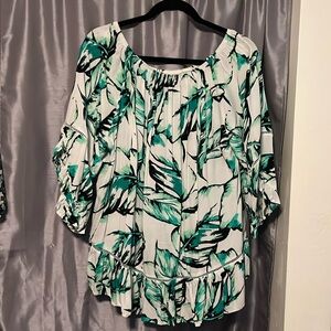 Fever Lightweight Floral Print 3/4 Bell Sleeve Crochet Trim Boho Blouse Size L